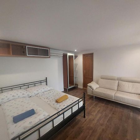 Apartament Otis Vendeghaz Siófok Zewnętrze zdjęcie