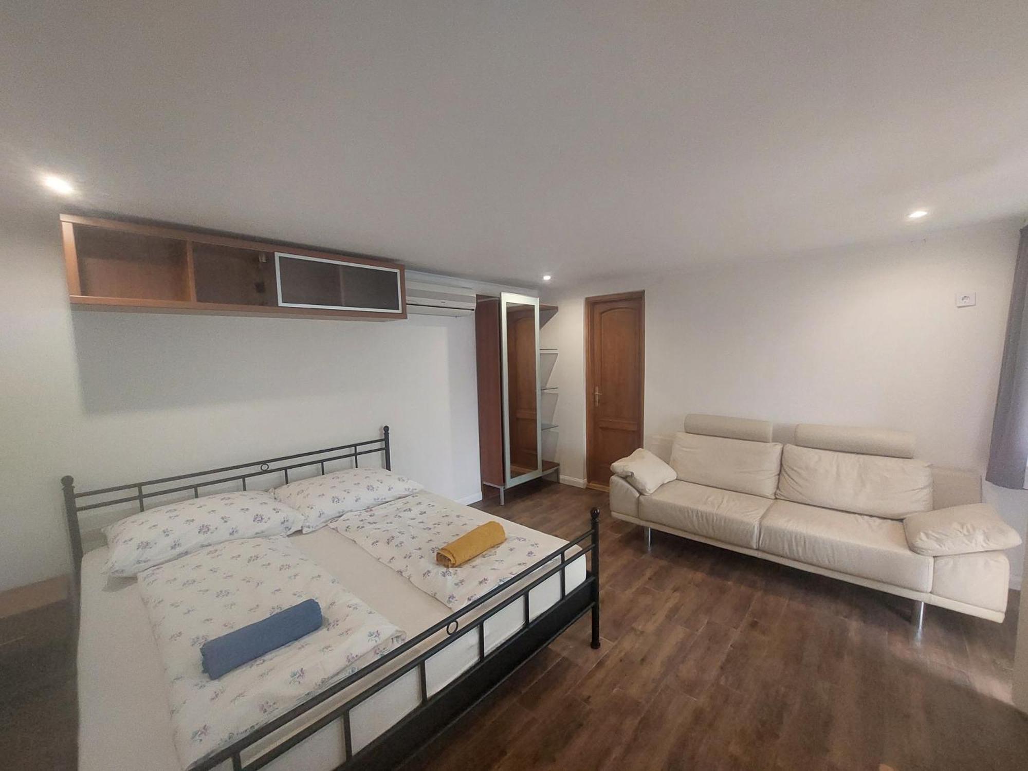 Apartament Otis Vendeghaz Siófok Zewnętrze zdjęcie